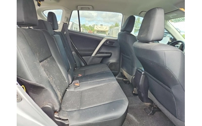 Toyota Rav4 - автомобили, коли, обяви за нови и употребявани 9
