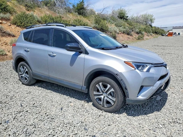 Toyota Rav4 - автомобили, коли, обяви за нови и употребявани 2