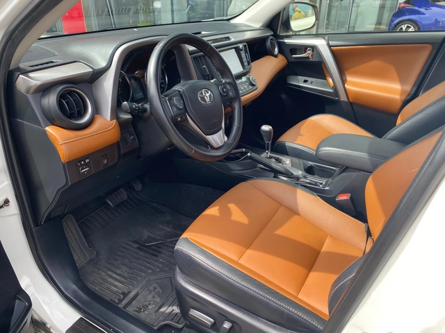 Toyota Rav4 2.5 HEV - автомобили, коли, обяви за нови и употребявани 10