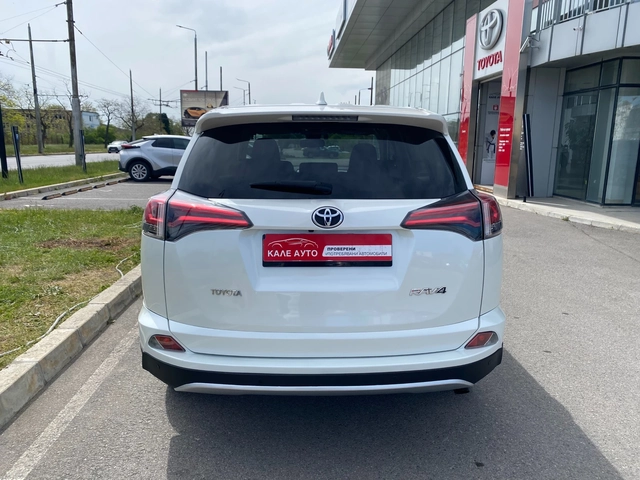 Toyota Rav4 2.5 HEV - автомобили, коли, обяви за нови и употребявани 5