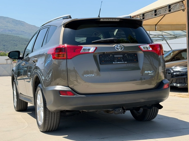 Toyota Rav4 2.0I, 4X4, ПЪЛНА СЕРВИЗНА ИСТОРИЯ+ ФАКТУРИ! - автомобили, коли, обяви за нови и употребявани 5