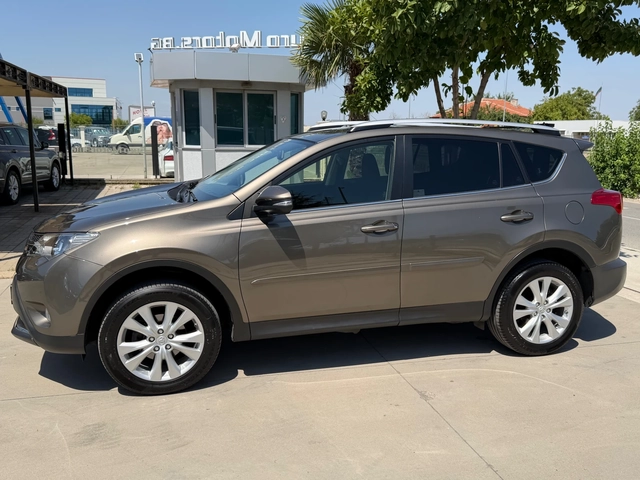 Toyota Rav4 2.0I, 4X4, ПЪЛНА СЕРВИЗНА ИСТОРИЯ+ ФАКТУРИ! - автомобили, коли, обяви за нови и употребявани 6