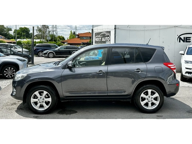 Toyota Rav4 2.0i 158HP KEYLESS AUTOMAT КОЖА НАВИ - автомобили, коли, обяви за нови и употребявани 7
