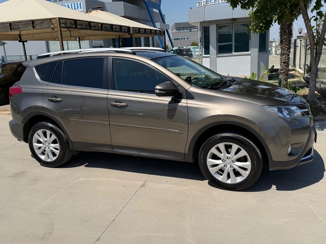Toyota Rav4 2.0I, 4X4, ПЪЛНА СЕРВИЗНА ИСТОРИЯ+ ФАКТУРИ! - автомобили, коли, обяви за нови и употребявани 3