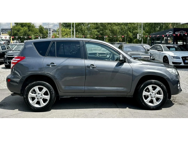 Toyota Rav4 2.0i 158HP KEYLESS AUTOMAT КОЖА НАВИ - автомобили, коли, обяви за нови и употребявани 3