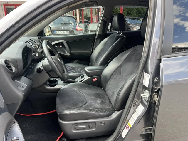 Toyota Rav4 2.2 DISEL - автомобили, коли, обяви за нови и употребявани 11
