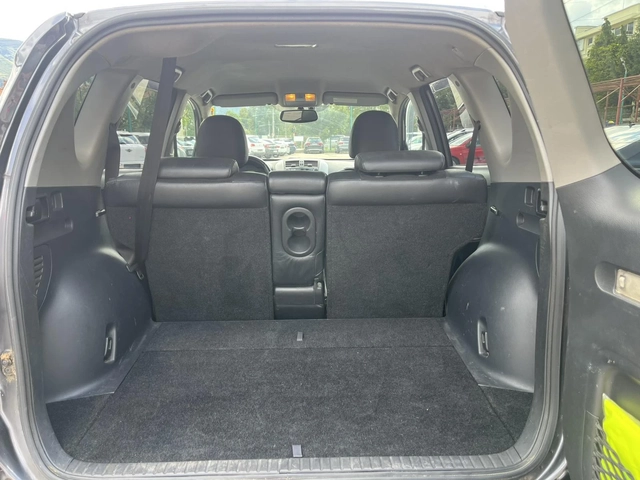 Toyota Rav4 2.2 DISEL - автомобили, коли, обяви за нови и употребявани 13