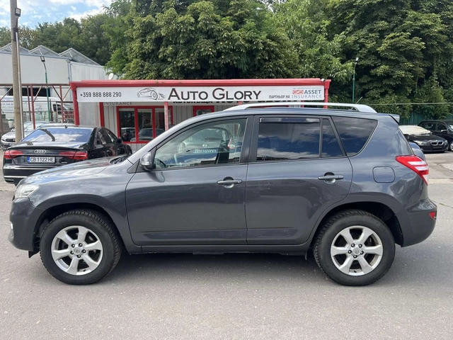 Toyota Rav4 2.2 DISEL - автомобили, коли, обяви за нови и употребявани 6