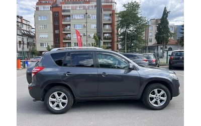 Toyota Rav4 2.2 DISEL - автомобили, коли, обяви за нови и употребявани 7