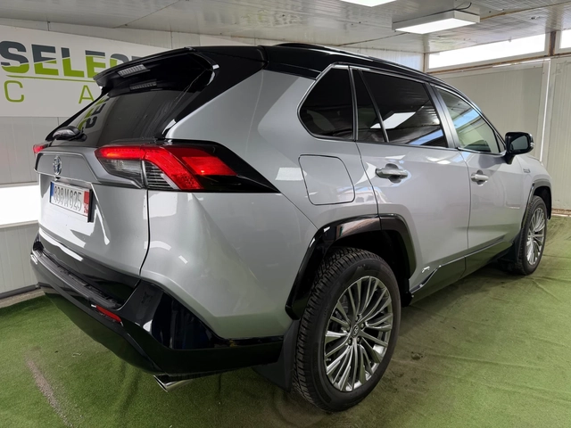 Toyota Rav4 Prime XSE * 45 000km* - автомобили, коли, обяви за нови и употребявани 4