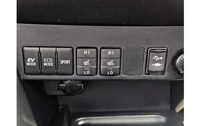 Toyota Rav4 ! HYBRID/4X4/152000KM/DISTR/CAMERA/ПОДГРЕВ/ЛИЗИНГ - автомобили, коли, обяви за нови и употребявани 11