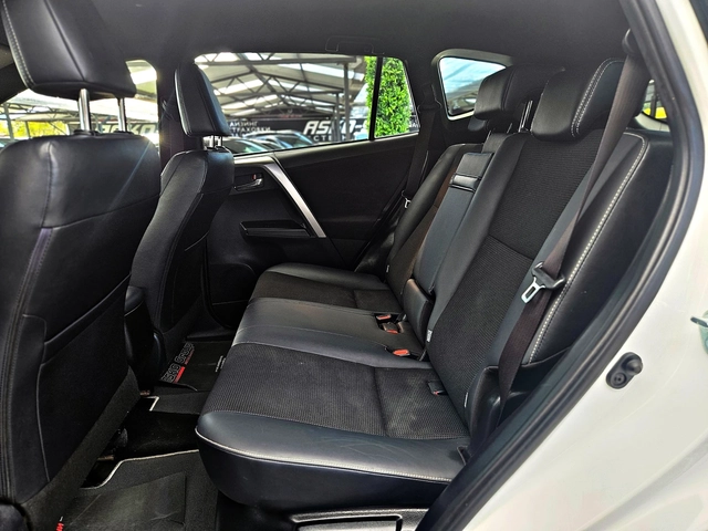 Toyota Rav4 ! HYBRID/4X4/152000KM/DISTR/CAMERA/ПОДГРЕВ/ЛИЗИНГ - автомобили, коли, обяви за нови и употребявани 15