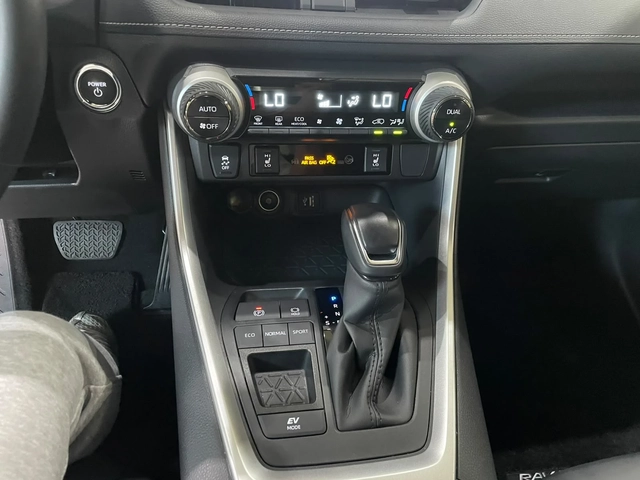 Toyota Rav4 2.5 Hybrid ! AWD ! - автомобили, коли, обяви за нови и употребявани 15