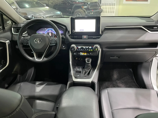 Toyota Rav4 2.5 Hybrid ! AWD ! - автомобили, коли, обяви за нови и употребявани 8