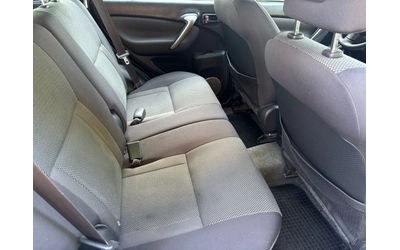 Toyota Rav4 2, 000d4d EURO4 - автомобили, коли, обяви за нови и употребявани 9