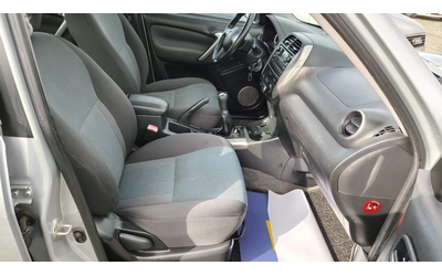 Toyota Rav4 2.0D4D - автомобили, коли, обяви за нови и употребявани 8