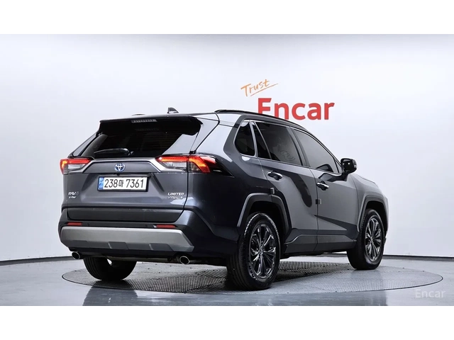Toyota Rav4 2024* LIMITED* 4X4* ОБДУХ* DIS* PANO* КРАЙНА ЦЕНА - автомобили, коли, обяви за нови и употребявани 2