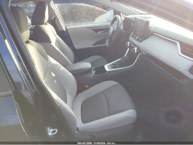 Toyota RAV4 HYBRID 2.5L I-4 DI, DOHC, VVT, 176HP All Wheel Drive - автомобили, коли, обяви за нови и употребявани 4