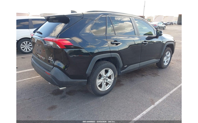 toyota-rav4-hybrid-2-5l-i-4-di-dohc-vvt-176hp-all-wheel-drive - 3