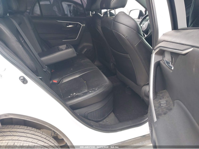 Toyota RAV4 HYBRID 2.5L I-4 DI, DOHC, VVT, 176HP All Wheel Drive - автомобили, коли, обяви за нови и употребявани 7