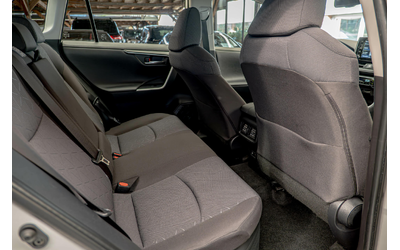 Toyota Rav4 Hybrid/4x4/Lane Assist/Distonic/Камера - автомобили, коли, обяви за нови и употребявани 8
