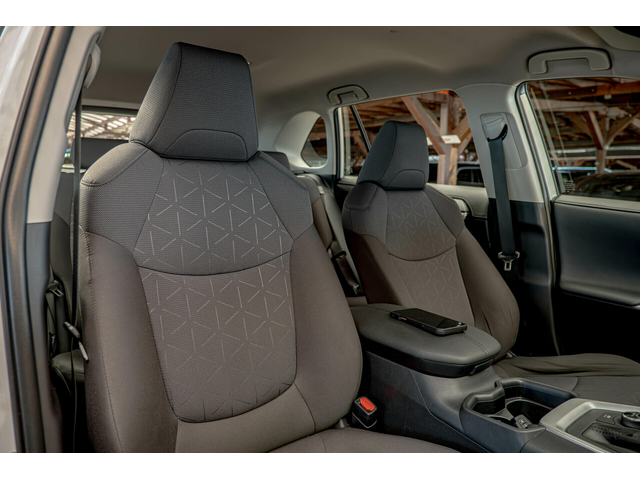 Toyota Rav4 Hybrid/4x4/Lane Assist/Distonic/Камера - автомобили, коли, обяви за нови и употребявани 9