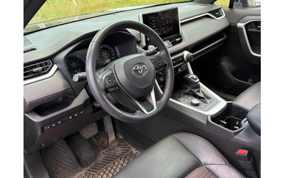 toyota-rav4-prime-2-5l-4cyl-awd - 4