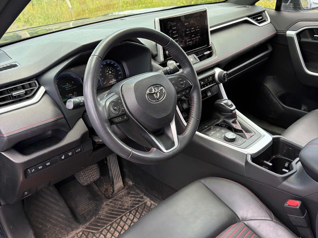 Toyota RAV4 PRIME 2.5L 4cyl AWD - автомобили, коли, обяви за нови и употребявани 4