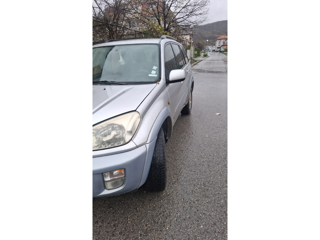 Toyota Rav4 VVTI - автомобили, коли, обяви за нови и употребявани 2