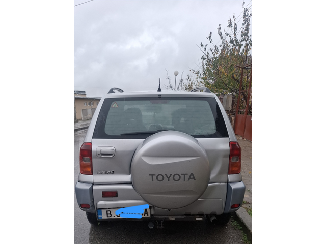 Toyota Rav4 VVTI - автомобили, коли, обяви за нови и употребявани 3