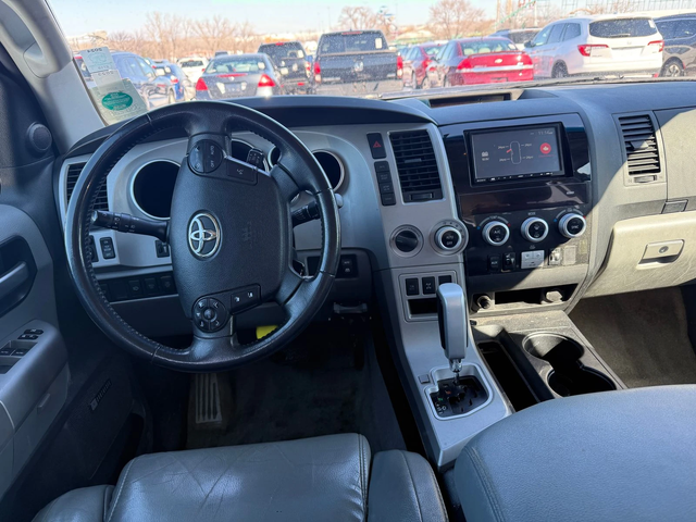 Toyota Sequoia 5.7L V8* LIMITED* 8МЕСТА* ПЕРФЕКТЕН ЗА ГАЗ!* ТОП О - автомобили, коли, обяви за нови и употребявани 5