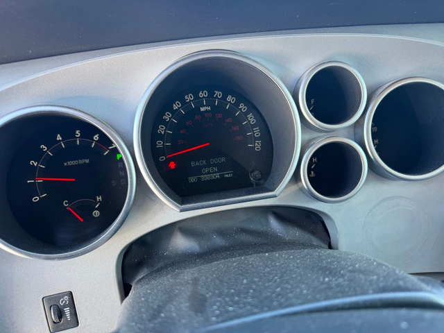 Toyota Sequoia 5.7L V8* LIMITED* 8МЕСТА* ПЕРФЕКТЕН ЗА ГАЗ!* ТОП О - автомобили, коли, обяви за нови и употребявани 7