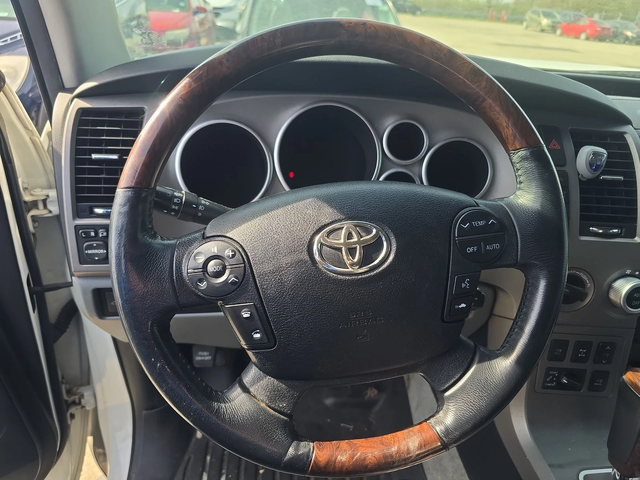 Toyota Sequoia PLATINUM* 5.7* JBL* КОЖА* ПЕРФЕКТЕН ЗА ГАЗ - автомобили, коли, обяви за нови и употребявани 7