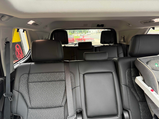 Toyota Sequoia 3.5L 6cyl 4WD - автомобили, коли, обяви за нови и употребявани 12