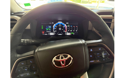 Toyota Sequoia 3.5L 6cyl 4WD - автомобили, коли, обяви за нови и употребявани 7