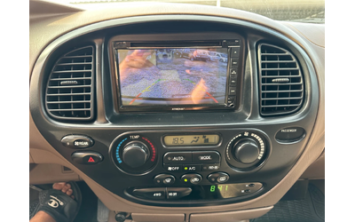 Toyota Sequoia 4.7i ГАЗ - автомобили, коли, обяви за нови и употребявани 13