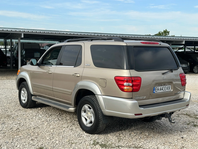 Toyota Sequoia 4.7i ГАЗ - автомобили, коли, обяви за нови и употребявани 5