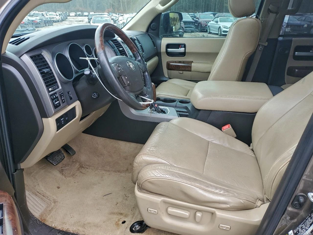 Toyota Sequoia PLATINUM 5, 7 - автомобили, коли, обяви за нови и употребявани 6
