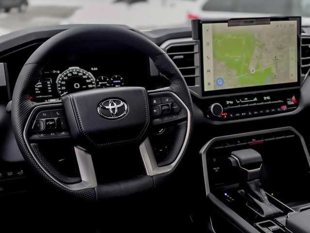 Toyota Sequoia LIMITED 4WD С РЕГИСТРАЦИЯ&АВТО КРЕДИТ - автомобили, коли, обяви за нови и употребявани 5