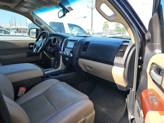 Toyota Sequoia PLATINUM* 5.7* V8* ПОДГРЕВ* КАМЕРА* КЕЙЛЕС - автомобили, коли, обяви за нови и употребявани 11