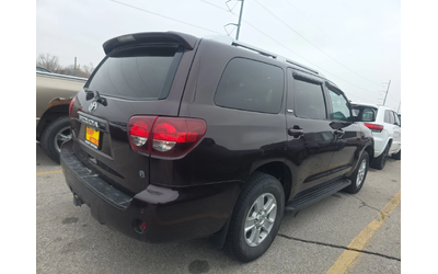 toyota-sequoia - 1