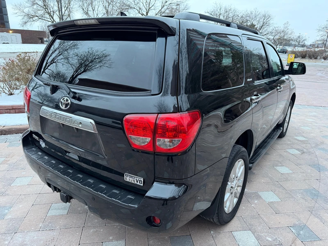 Toyota Sequoia PLATINUM* 5.7* V8* ПОДГРЕВ* КАМЕРА* КЕЙЛЕС - автомобили, коли, обяви за нови и употребявани 1