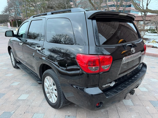 Toyota Sequoia PLATINUM* 5.7* V8* ПОДГРЕВ* КАМЕРА* КЕЙЛЕС - автомобили, коли, обяви за нови и употребявани 3