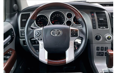 Toyota Sequoia PLATINUM* 5.7* V8* ПОДГРЕВ* КАМЕРА* КЕЙЛЕС - автомобили, коли, обяви за нови и употребявани 8