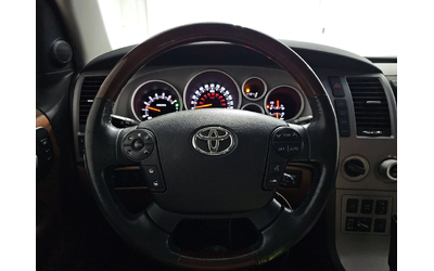 Toyota Sequoia PLATINUM* 5.7* V8* ПОДГРЕВ* КАМЕРА* КЕЙЛЕС - автомобили, коли, обяви за нови и употребявани 8