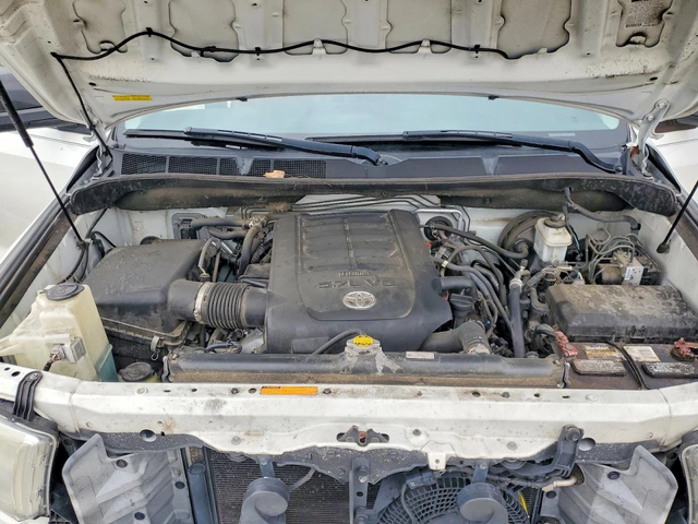 Toyota Sequoia PLATINUM* 5.7* V8* ПОДГРЕВ* КАМЕРА* КЕЙЛЕС - автомобили, коли, обяви за нови и употребявани 11