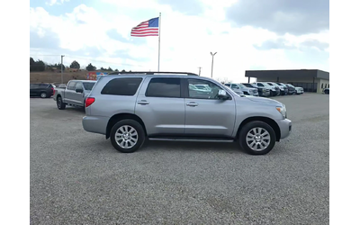 toyota-sequoia - 4