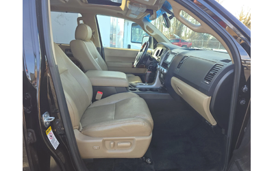 Toyota Sequoia PLATINUM* 5.7* V8* ПОДГРЕВ* КАМЕРА* КЕЙЛЕС - автомобили, коли, обяви за нови и употребявани 11