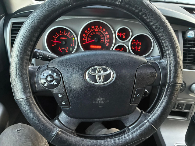 Toyota Sequoia АВТОПИЛОТ* КЕЙЛЕС* ЕЛ* СЕДАЛКИ* - автомобили, коли, обяви за нови и употребявани 8