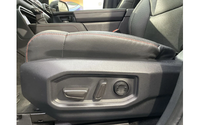 Toyota Sequoia TRD Pro HYBRID 4WD * АвтоКредит* Цена до БГ - автомобили, коли, обяви за нови и употребявани 12